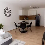 Apartman Come4stay - 2 - Bis Zu 4 Gaeste By Interhome *