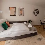 Come4stay - 2 - Bis Zu 4 Gaeste By Interhome Apartman