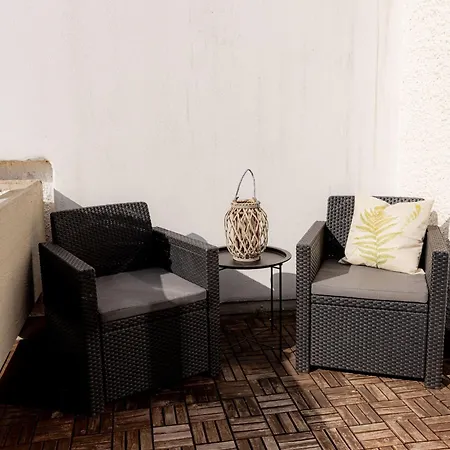 Appartement Come4stay - 2 - Bis Zu 4 Gaeste By Interhome